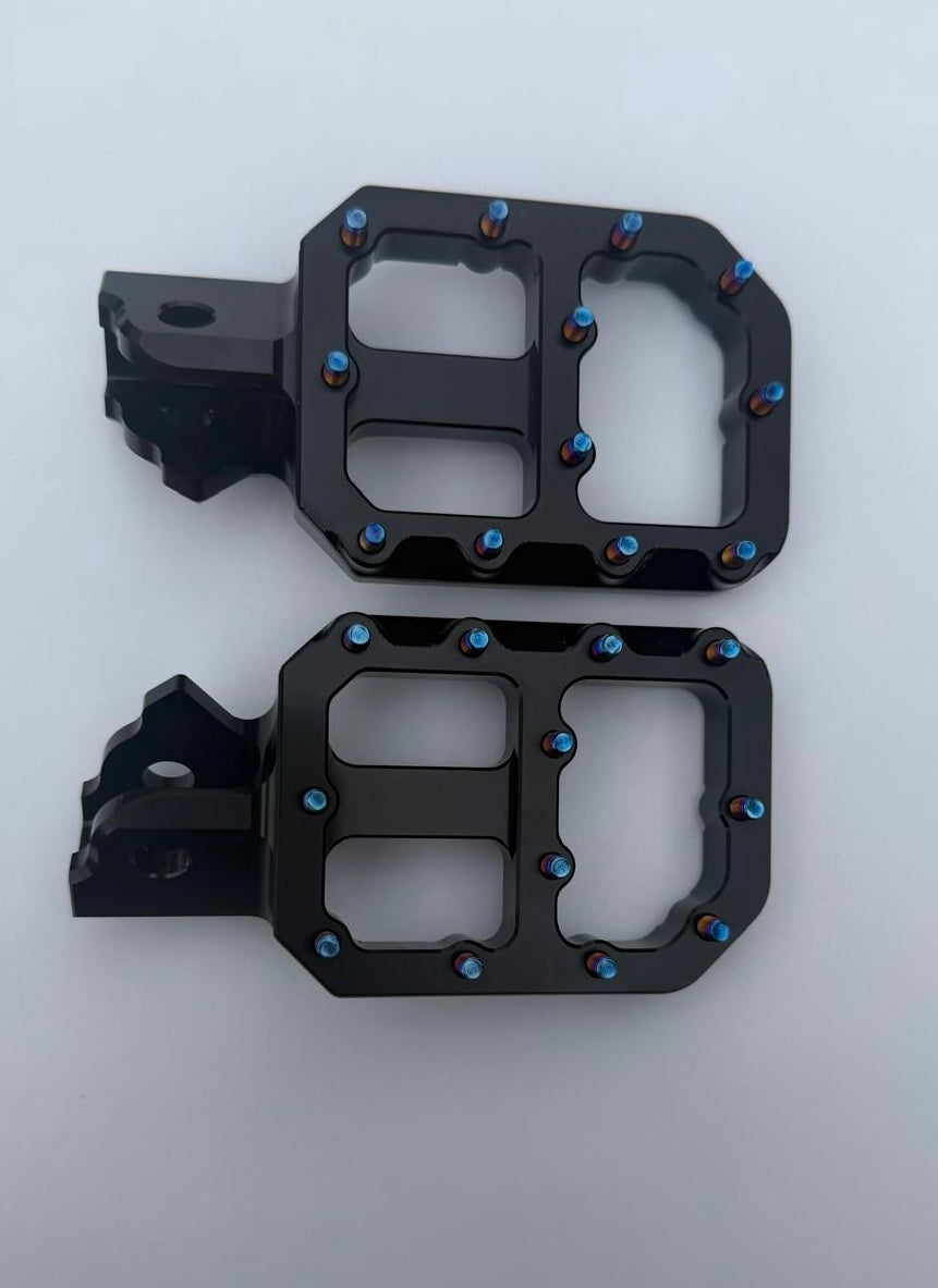 SURRON LBX Titanium Foot Pegs